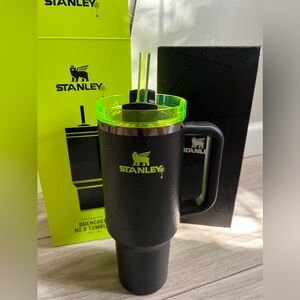 NWT Stanley Web Glow Halloween cup. 40oz.